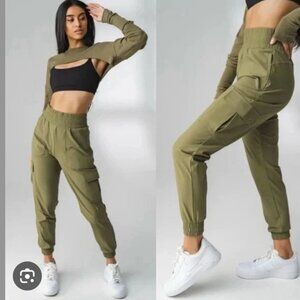 NWT Balance Athletica Vitality Women's Swift Cargo Jogger Sz Small Olive